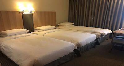 بست وسترن پرمیر گورو هتل