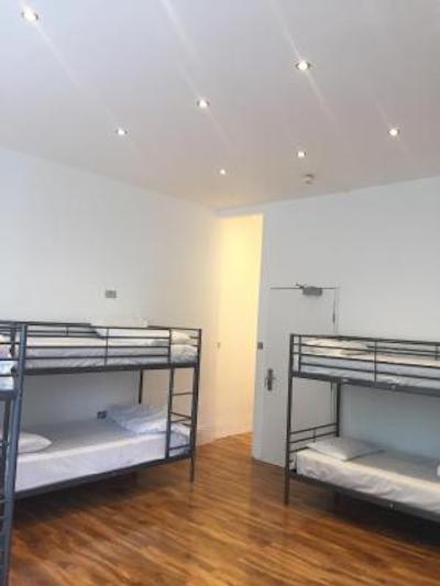 بارکستون رومز