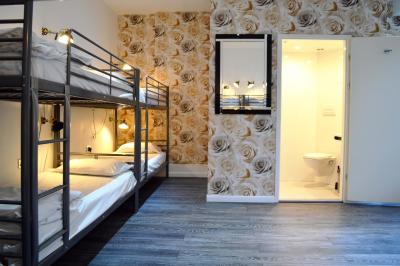 بارکستون رومز