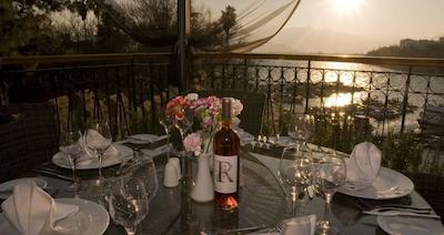 ویستا بوتیک هتل