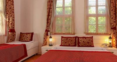 ویستا بوتیک هتل