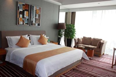 هواقیانگ پلازا