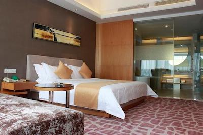 هواقیانگ پلازا