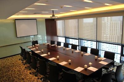 هواقیانگ پلازا