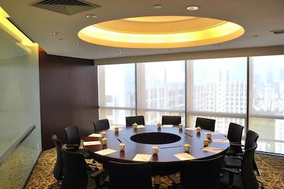 هواقیانگ پلازا