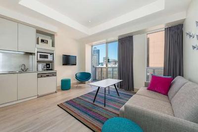 بریکفری اُن کلینز