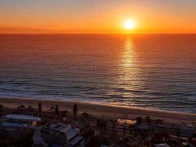 نوتل سورفرز پارادیس