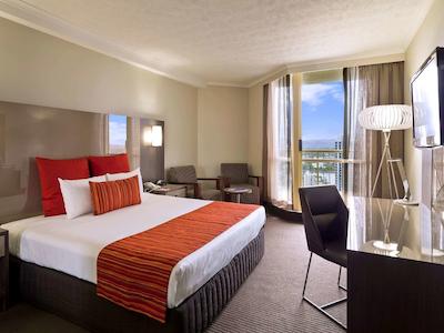 نوتل سورفرز پارادیس