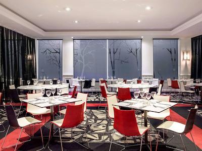 نوتل سورفرز پارادیس