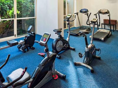 نوتل سورفرز پارادیس