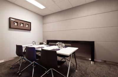 هیلتون سورفرز پارادیس رسیدنسز