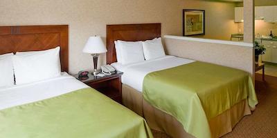 پاسیفیک این اند سویتز