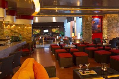 سانست پلازا بیچ ریزرت اند اسپا