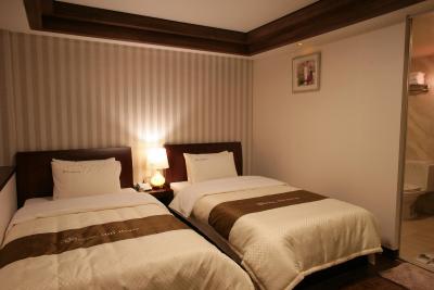 هیل هوس هتل