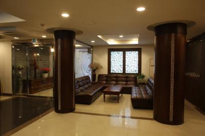 هیل هوس هتل