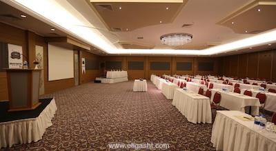 آدورا گلف ریزورت