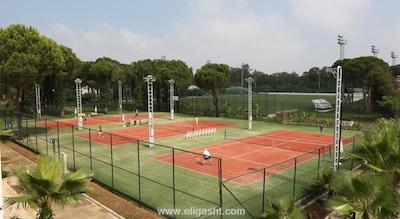 آدورا گلف ریزورت