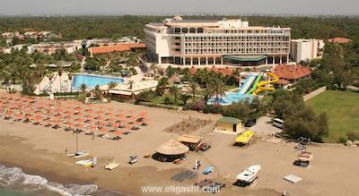 آدورا گلف ریزورت