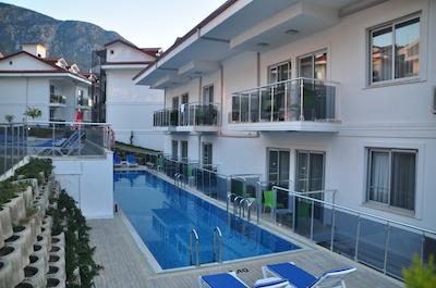 سانشین هلید ریزرت