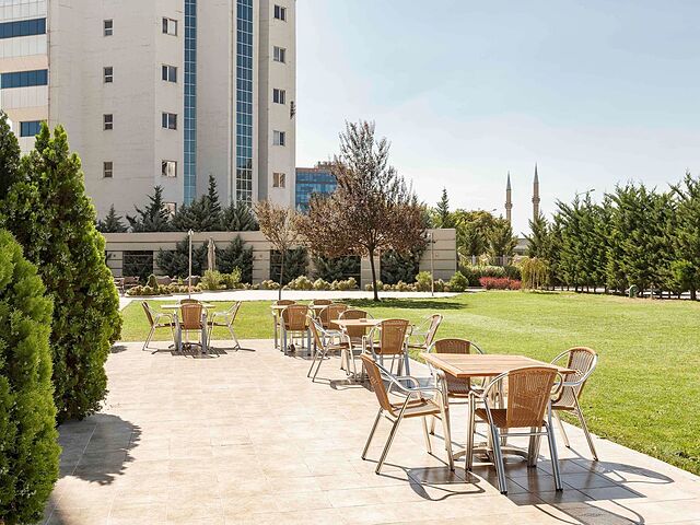 ایبیز کسری اُتلی
