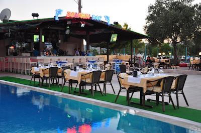 سیستا بیچ اپارتمنتز