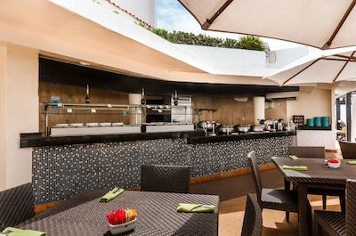 گر کاریب بای سُلاریز