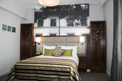 سرافین کنسینگتون اُلیمپیا هتل