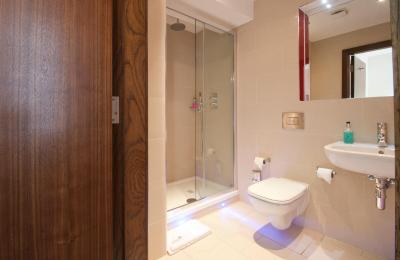 سرافین کنسینگتون اُلیمپیا هتل