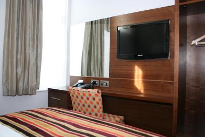 سرافین کنسینگتون اُلیمپیا هتل