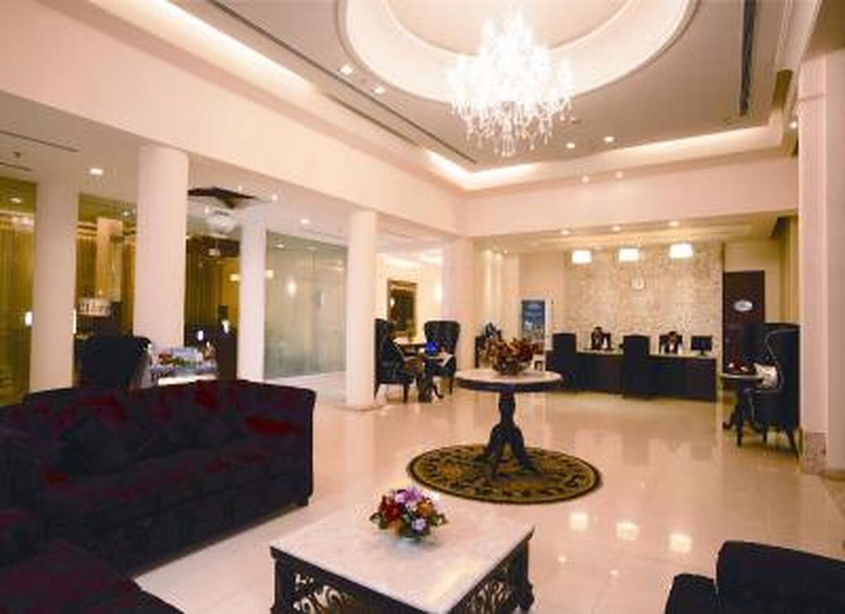 امبرسیا ساروار پرتیکو