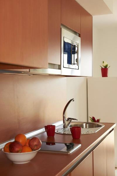 اپارتامنتز بنالمادنا پلا گود پلاسز