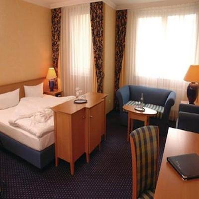 وپستالسبوم هتل فریدریچشین