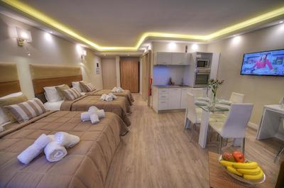 اُنیکس اپارتمنتز