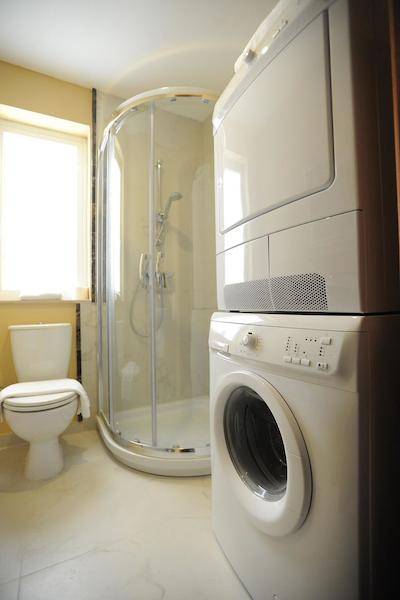 اُنیکس اپارتمنتز