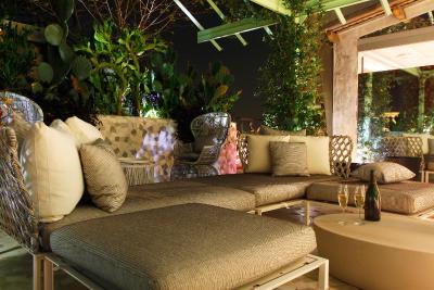 ال پالاوت لیوینگ