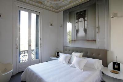 ال پالاوت لیوینگ