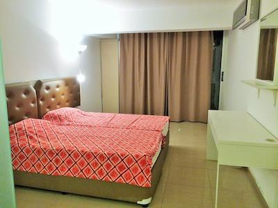 پامبز ناپا رکز