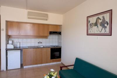 لیکوید هتل اپارتمنتز