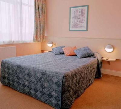 پرمیر این لندن هامرسمید