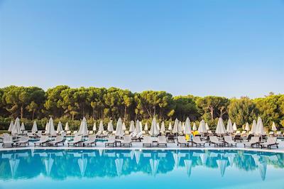 اینویستا هتل بلک