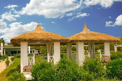 اینویستا هتل بلک