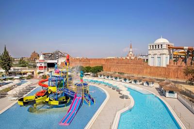 اینویستا هتل بلک