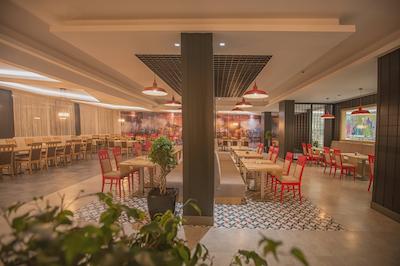 اینویستا هتل بلک