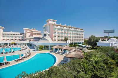 اینویستا هتل بلک