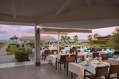 اینویستا هتل بلک