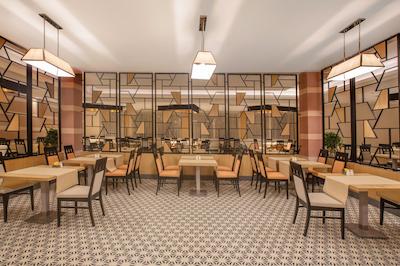 اینویستا هتل بلک