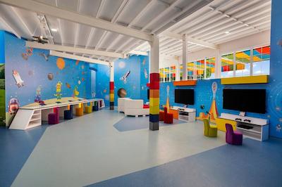 اینویستا هتل بلک