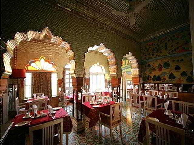 بیساو پالاس
