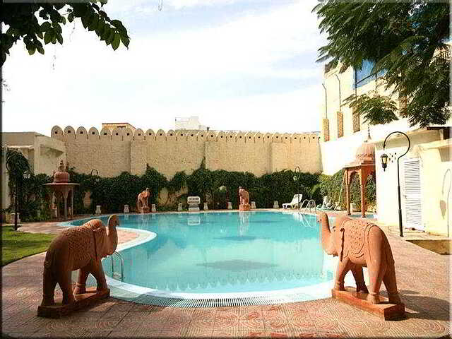 بیساو پالاس