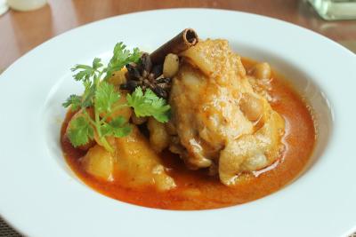 سووارنابومی سوئیت